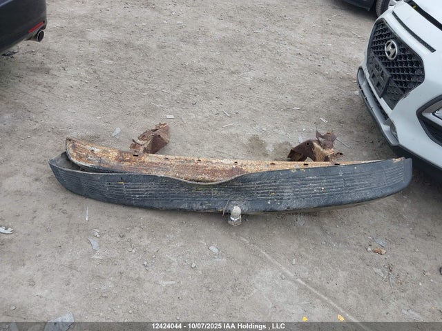 12424044 :رقم المزاد ، 1GKDM19X05B506326 vin ، 2005 Gmc Safari Sl/sle/slt مزاد بيع
