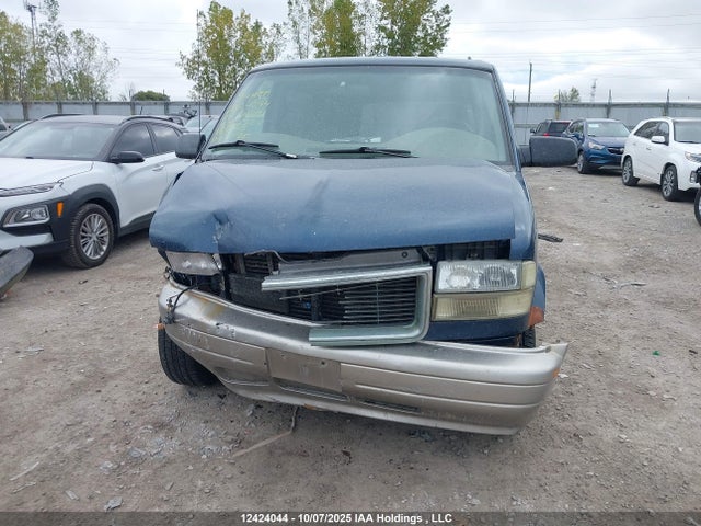 12424044 :رقم المزاد ، 1GKDM19X05B506326 vin ، 2005 Gmc Safari Sl/sle/slt مزاد بيع