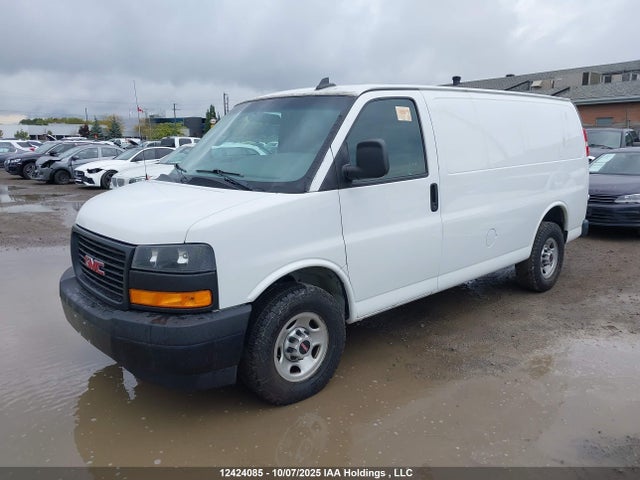 GMC lv1 - spark ignited direct injection, variable valve timing, e85 max, iron 2019 1GTW7AFP1K1141995 Image 2