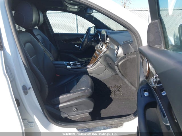 WDC0G4KB3JV068387 Mercedes-Benz m274
