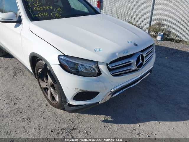 WDC0G4KB3JV068387 Mercedes-Benz m274