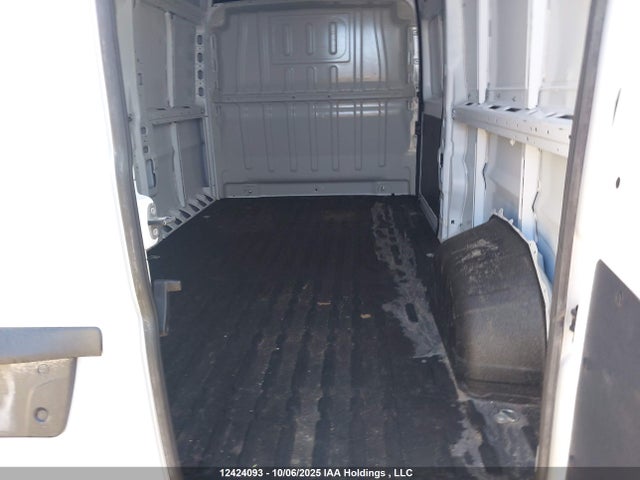 12424093 :رقم المزاد ، 3C6LRVDG2PE533127 vin ، 2023 Ram Promaster 2500 2500 High مزاد بيع