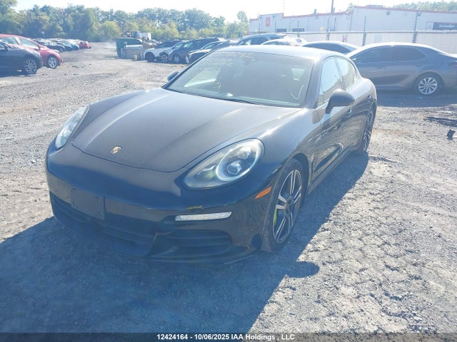Porsche Panamera 2014 WP0AD2A70EL044148 Image 2