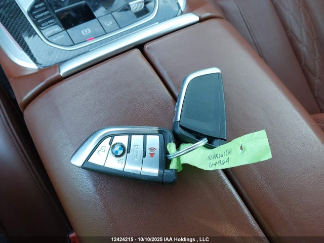 BMW X5 2021 5UXCR6C02M9F63698 Image 11