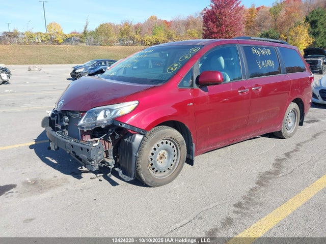 Toyota 2gr-fks 2017 5TDDZ3DC5HS164284 Image 2