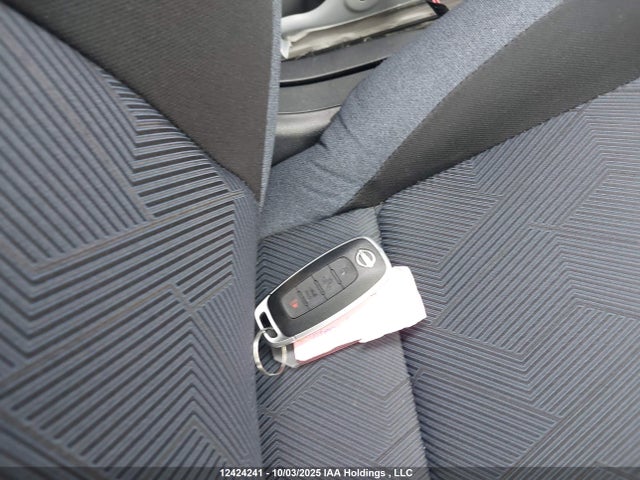 Nissan Versa 2025 3N1CN8EV3SL862123 Image 11