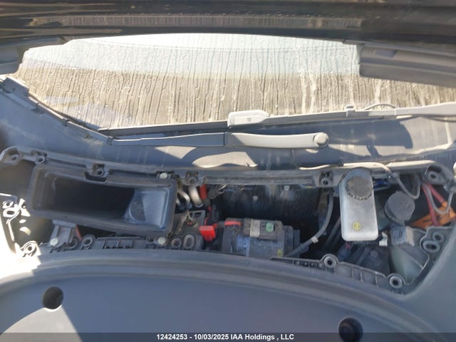 12424253 :رقم المزاد ، 5YJ3E1EA1NF258168 vin ، 2022 Tesla Model 3 مزاد بيع