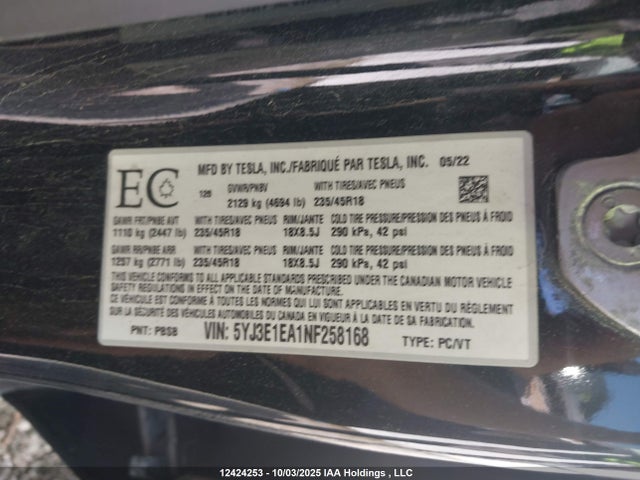 12424253 :رقم المزاد ، 5YJ3E1EA1NF258168 vin ، 2022 Tesla Model 3 مزاد بيع