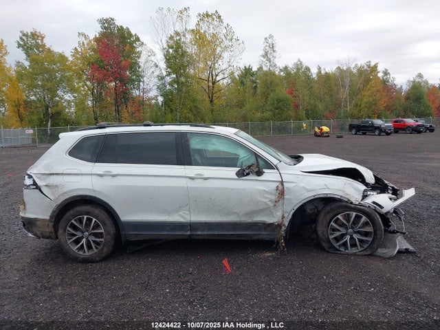 3VV2B7AX6KM078498 Volkswagen Tiguan