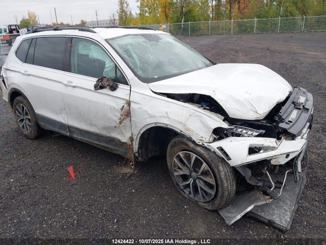 3VV2B7AX6KM078498 Volkswagen Tiguan