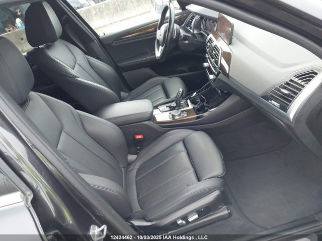 5UXTR9C50KLD93922 BMW X3