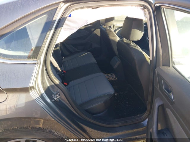 3VWEX7BU2SM087486 Volkswagen tsi