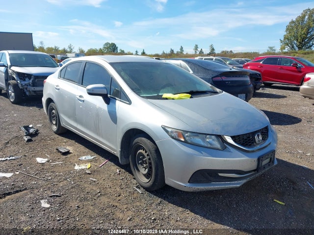 Honda Civic 2015 2HGFB2F48FH058146 Image 17