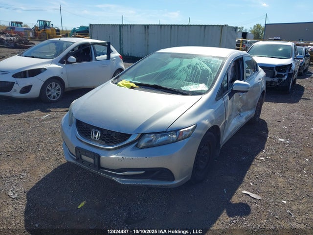 Honda Civic 2015 2HGFB2F48FH058146 Image 18