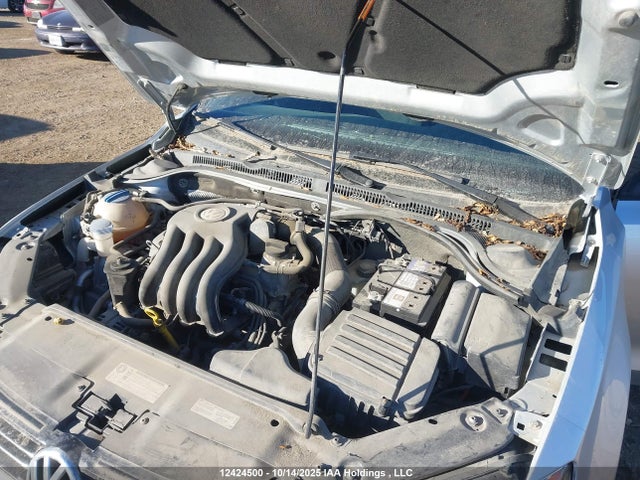 3VW2K7AJ6EM361074 Volkswagen JETTA S