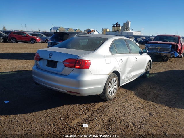 3VW2K7AJ6EM361074 Volkswagen JETTA S