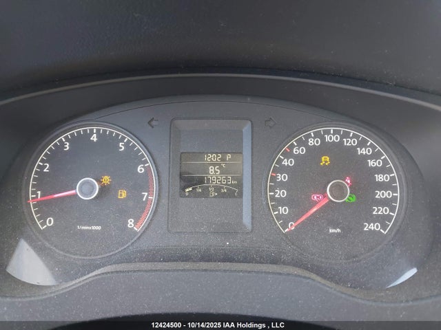 3VW2K7AJ6EM361074 Volkswagen JETTA S