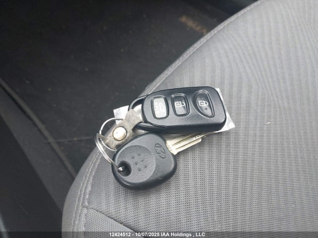 Продажа на аукционе авто 2011 Hyundai Elantra Gl, vin: 5NPDH4AE6BH043761, номер лота: 12424512