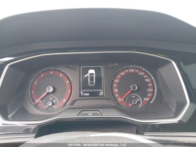 3VWE57BU9KM098068 Volkswagen 1.8 tsi