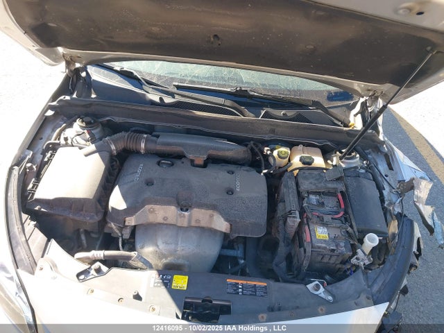 Chevrolet lkw 2015 1G11D5SL2FF266793 Image 10