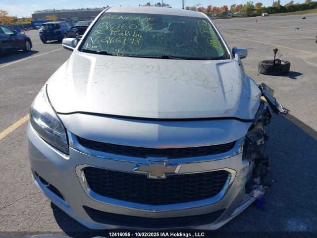 Chevrolet lkw 2015 1G11D5SL2FF266793 Image 13