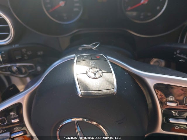 W1N0G8EB1NV364113 Mercedes-Benz Glc 300 4matic