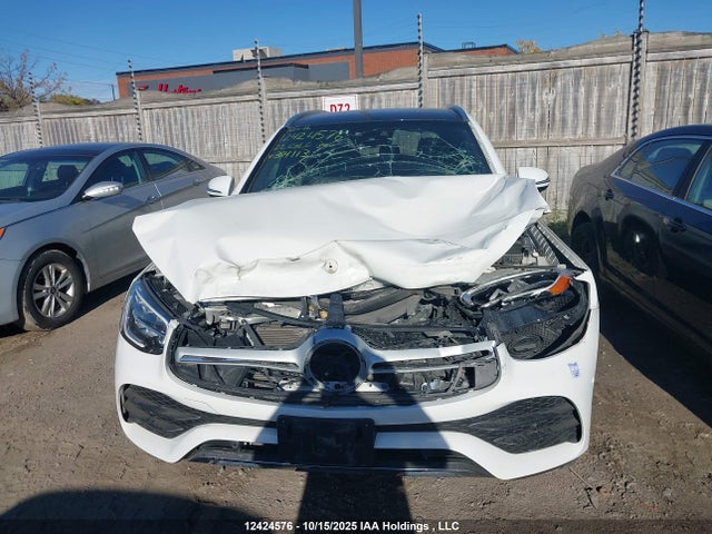 W1N0G8EB1NV364113 Mercedes-Benz Glc 300 4matic
