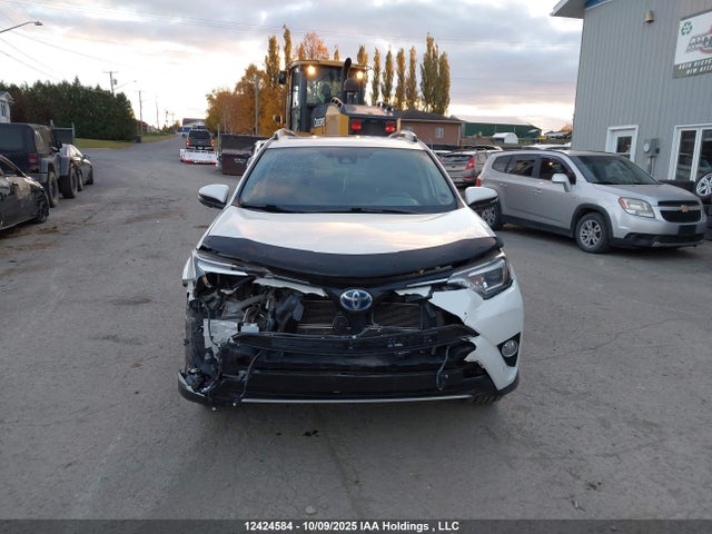 JTMDJREV6HD079427 Toyota 2ar-fxe, 2jm+2fm
