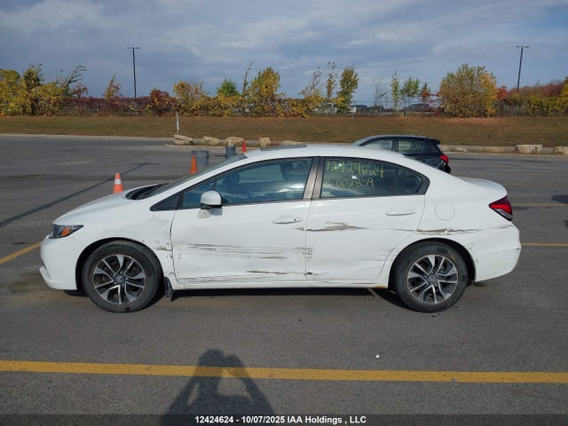 Honda r18z1 2014 2HGFB2F58EH002859 Image 14