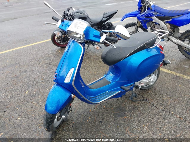 Vespa 2015 2015 ZAPC536B7F5200375 Image 2