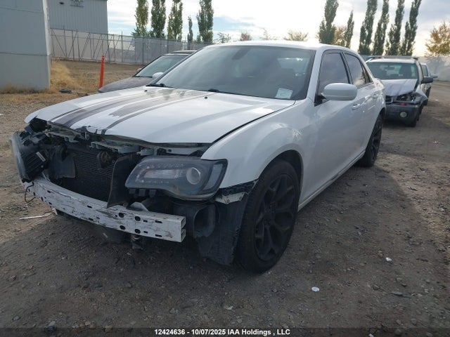 Chrysler 300 2016 2C3CCABG6GH231452 Image 2