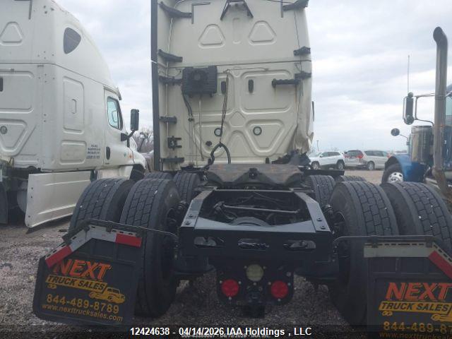 Freightliner New Cascadia 126 2019 1FUJHHDR8KLKP4464 Image 16