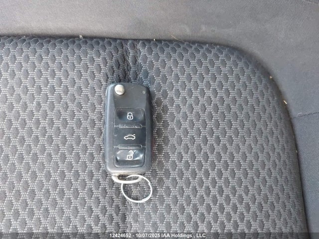 3VWDA7AJXFM265333 Volkswagen 1.8t