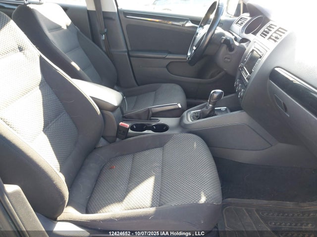 3VWDA7AJXFM265333 Volkswagen 1.8t