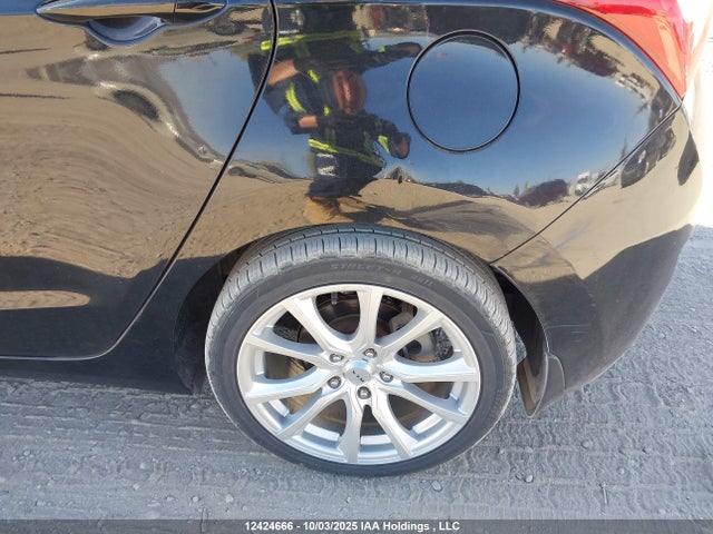 KMHD35LH7EU223610 Hyundai ELANTRA GT