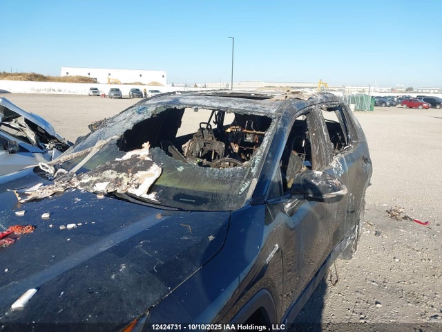 12424731 :رقم المزاد ، 2T3RWRFV7MW106136 vin ، 2021 Toyota Rav4 Xle مزاد بيع