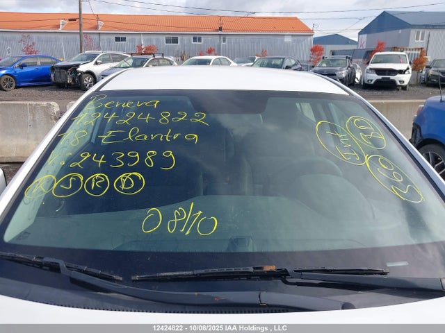 Hyundai mpi nu 2018 5NPD74LF7JH243989 Image 17