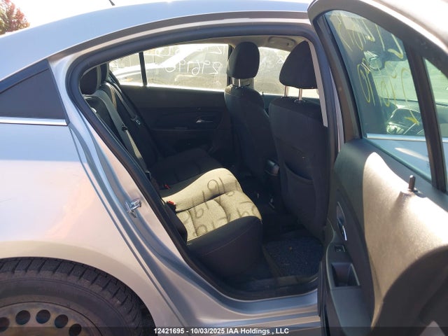 Chevrolet LUV 2015 1G1PC5SB3F7296190 Image 8