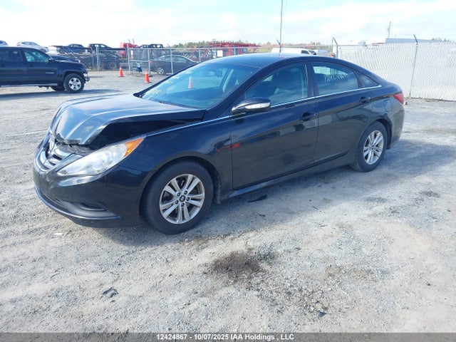 Hyundai gamma 2014 5NPEB4AC0EH898657 Image 2
