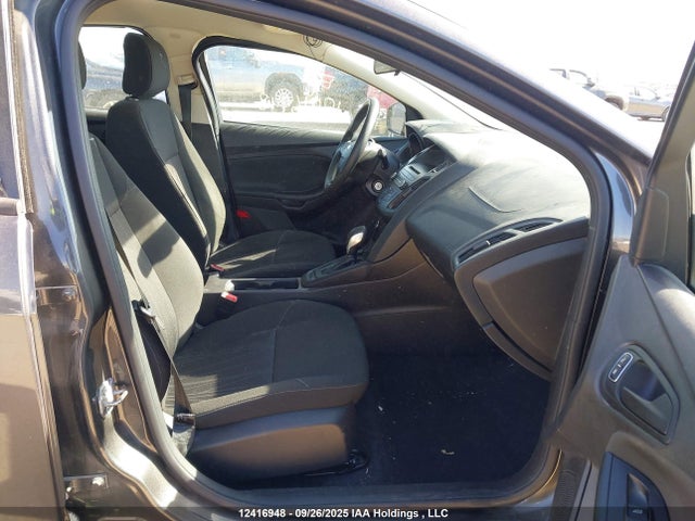 Ford 2015 2015 1FADP3E24FL272234 Image 5