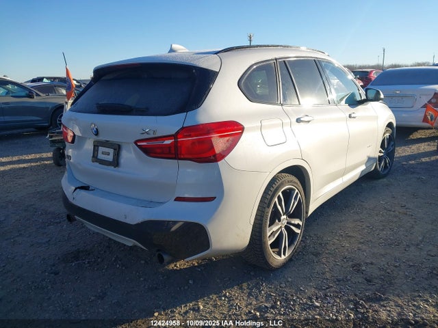 BMW X1 2016 WBXHT3C37G5F65379 Image 4