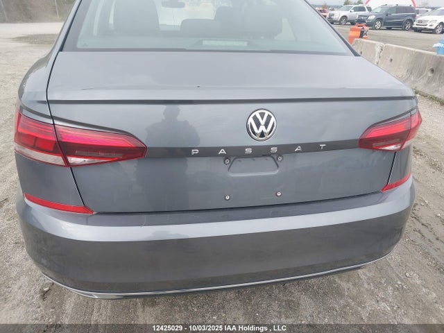 Volkswagen Passat 2022 1VWBA7A39NC004560 Image 6