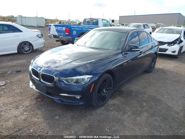 WBA8A3C38HK692139 BMW 320i