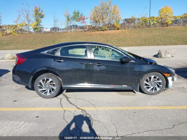 Aukcja sprzedaży 2018 Honda Civic, vin: 2HGFC2F89JH017422, numer aukcji: 12425117