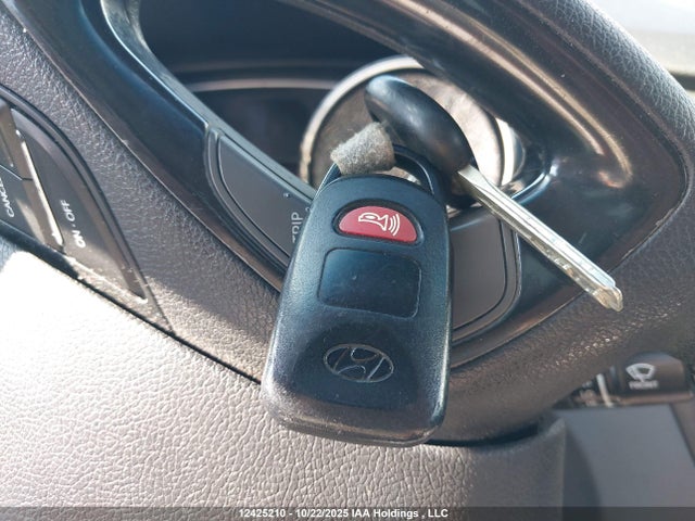 Продаж на аукціоні авто 2011 Hyundai Sonata Gls, vin: 5NPEB4AC0BH127983, номер лоту: 12425210