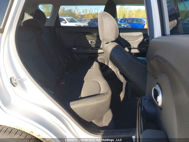 Продаж на аукціоні авто 2016 Kia Soul, vin: KNDJP3A53G7325500, номер лоту: 12425217