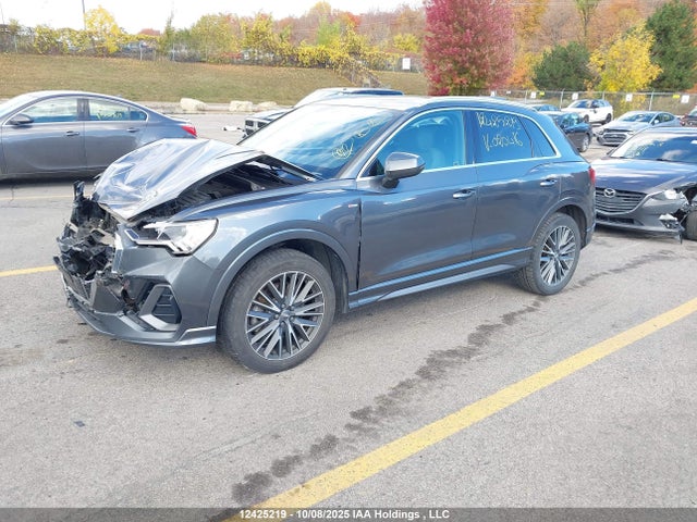2020 Audi Q3 მანქანა იყიდება აუქციონზე, vin: WA1EECF34L1020416, აუქციონის ნომერი: 12425219