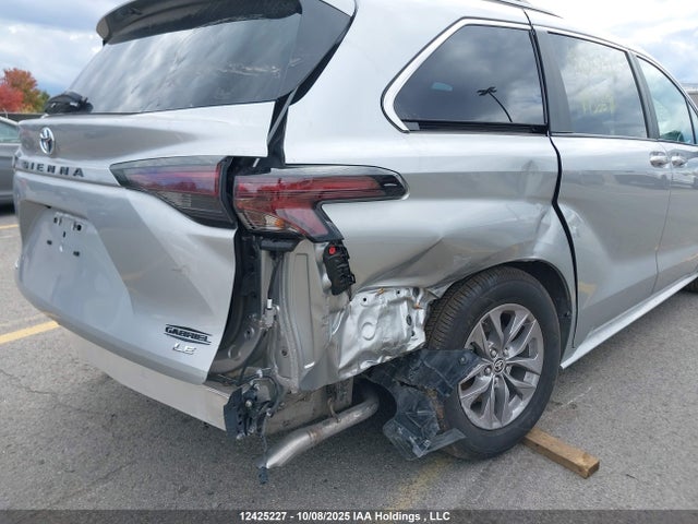 5TDGSKFC0SS156691 Toyota Sienna