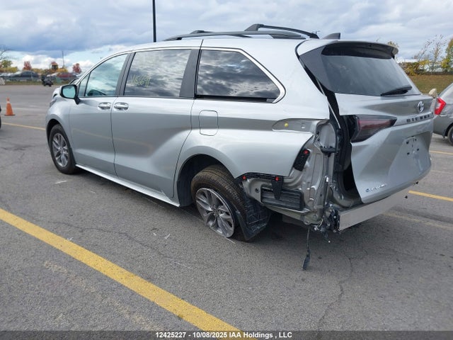 5TDGSKFC0SS156691 Toyota Sienna