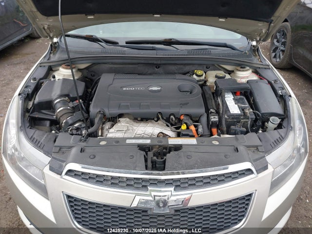 1G1P75SZ3E7305289 Chevrolet luz